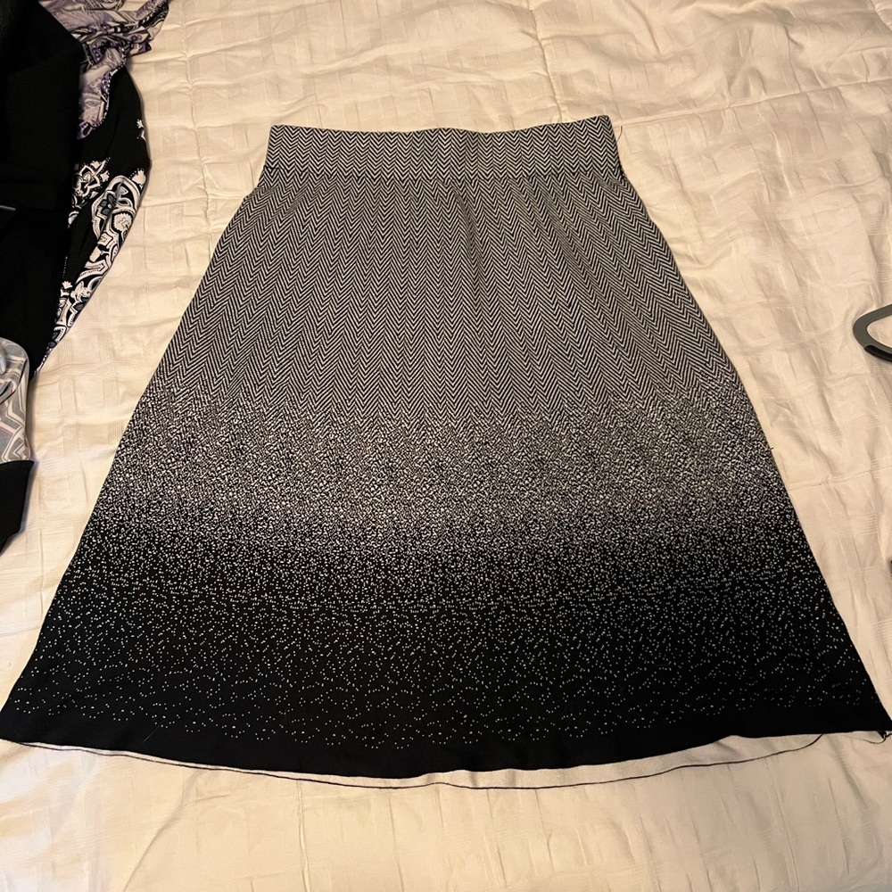 Roz & Ali Gradient Black and White Midi Skirt